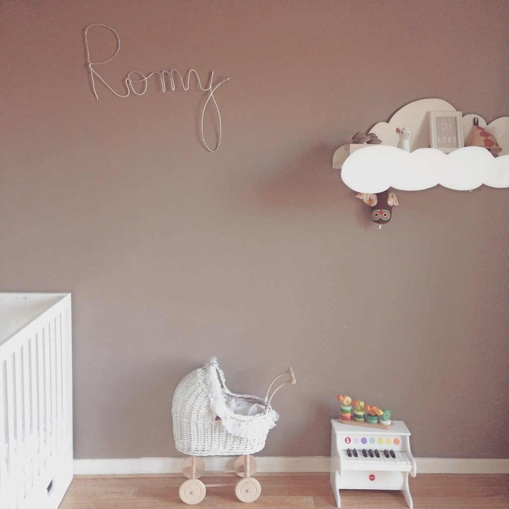Comment décorer une petite chambre d&rsquo;enfant ?