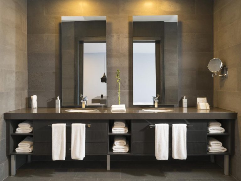 Comment décorer une salle de bain