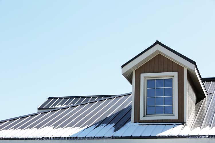 Les toits métalliques sont-ils le meilleur toit pour un ouragan