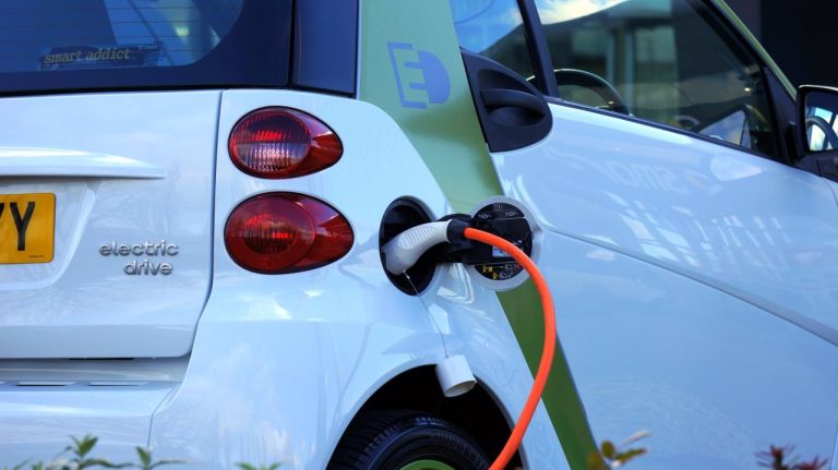 est ce que l'énergie electrique est renouvelable