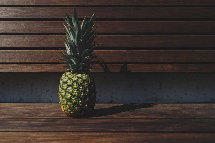 Les ananas sur le porche signifient-ils l'hospitalité ?
