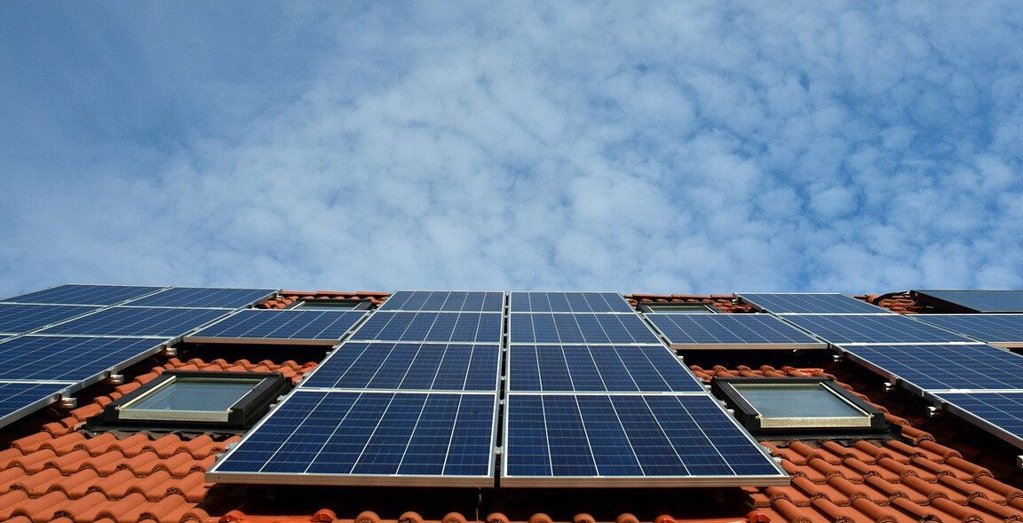 Alimentez vos appareils avec un panneau solaire 1000w