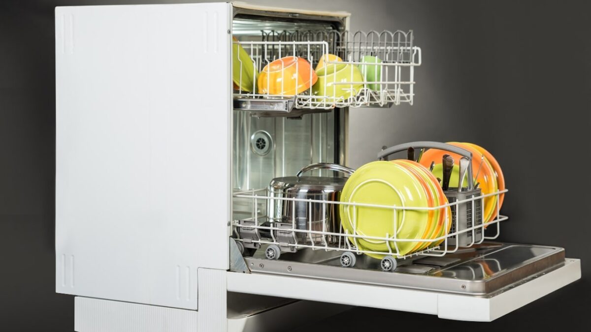 Comment déboucher efficacement votre lave-vaisselle ?