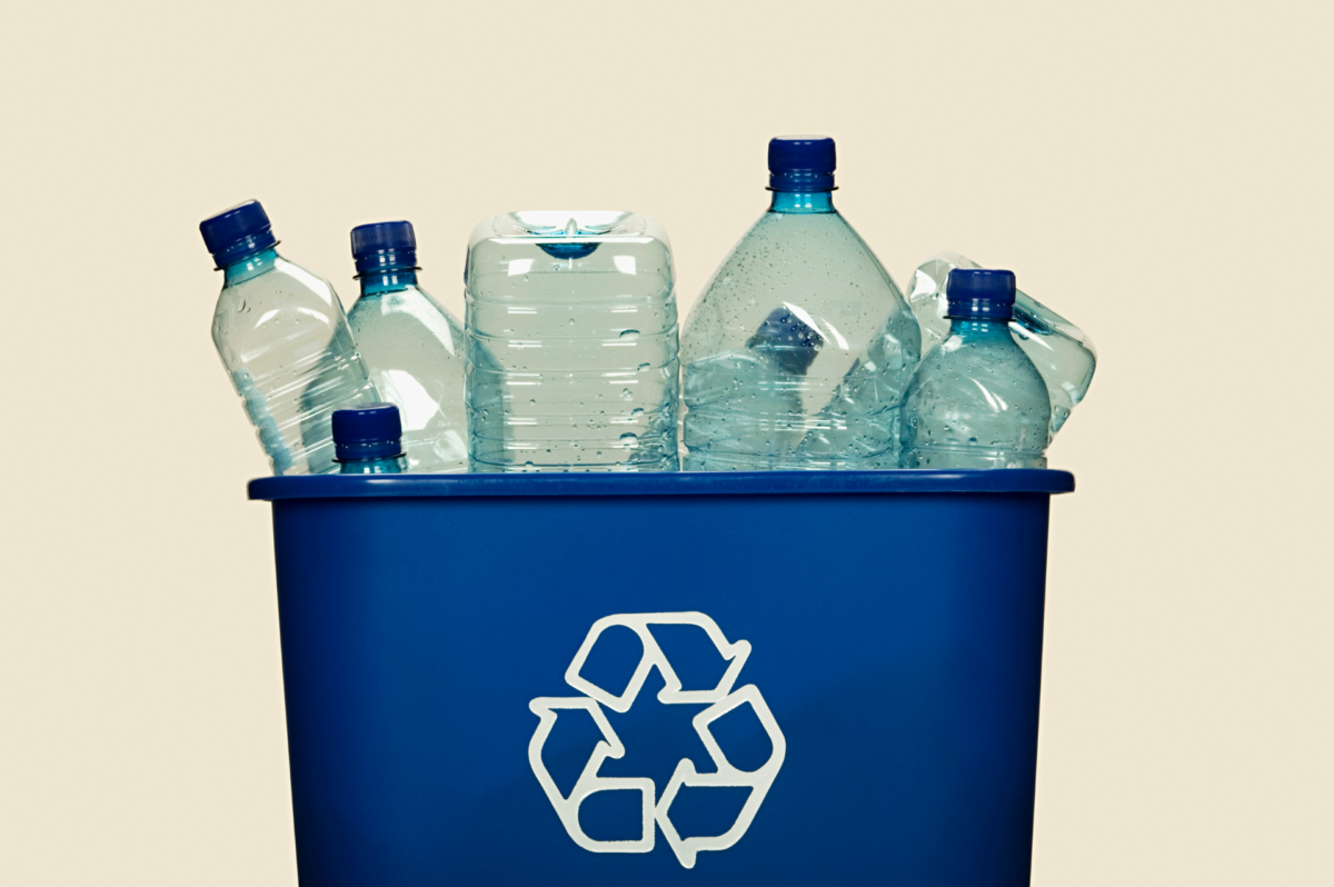 Comment savoir si une bouteille en plastique est réutilisable ?