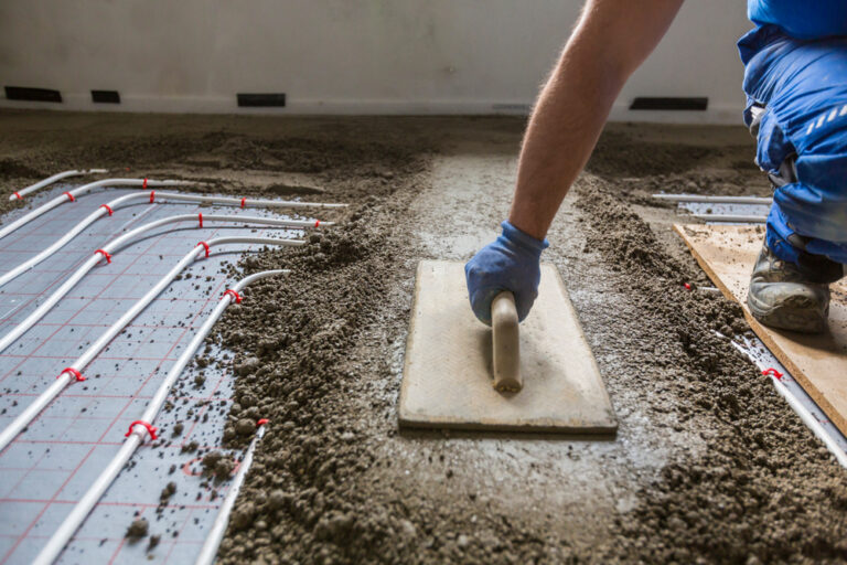Comment réaliser une chape en béton pour votre sol intérieur ?