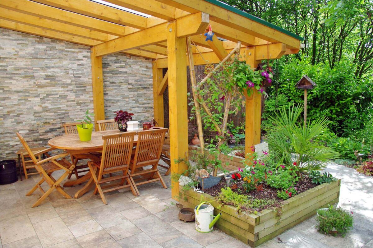 Construisez votre pergola avec Monsieur Bricolage