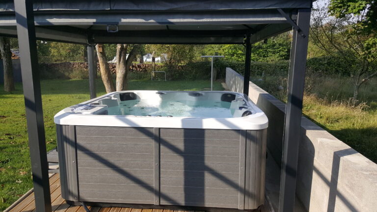 Comment construire votre propre abri spa fait maison ?