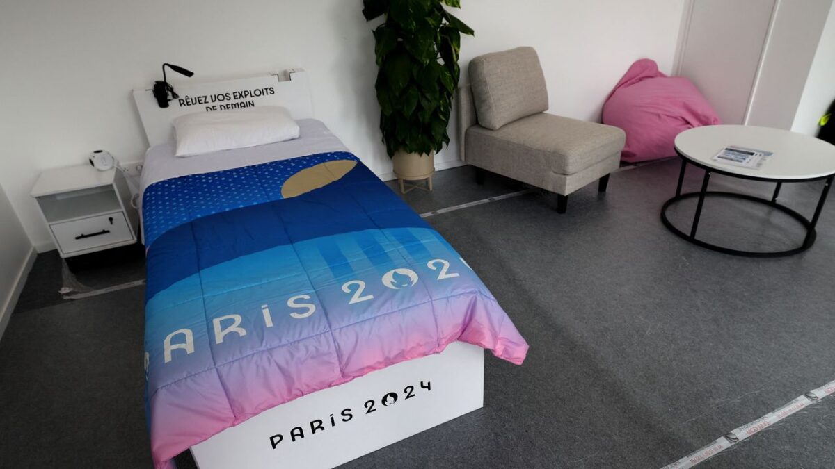 Combien ont couté les lits en carton des JO 2024 ?