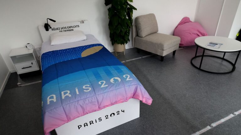 Combien ont couté les lits en carton des JO 2024 ?