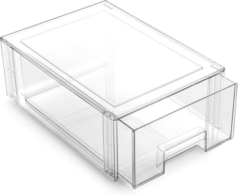 Optimisez le rangement avec des bacs transparents