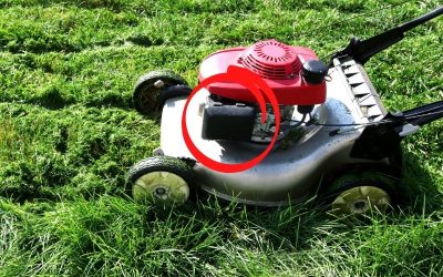 What-happens-if-you-tip-the-lawn-mower-the-wrong-way.jpg